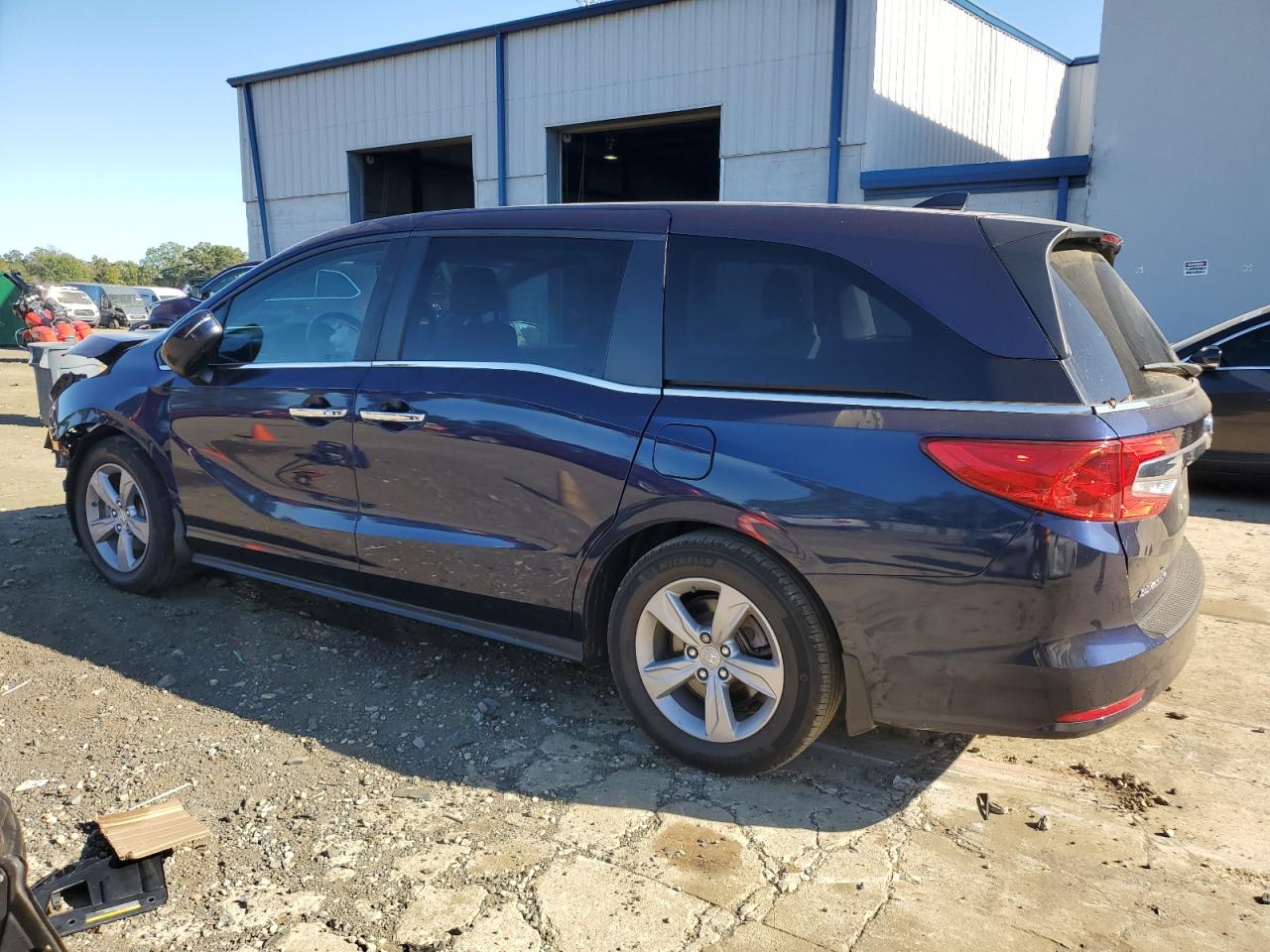 Lot #3301817334 2018 HONDA ODYSSEY EXL