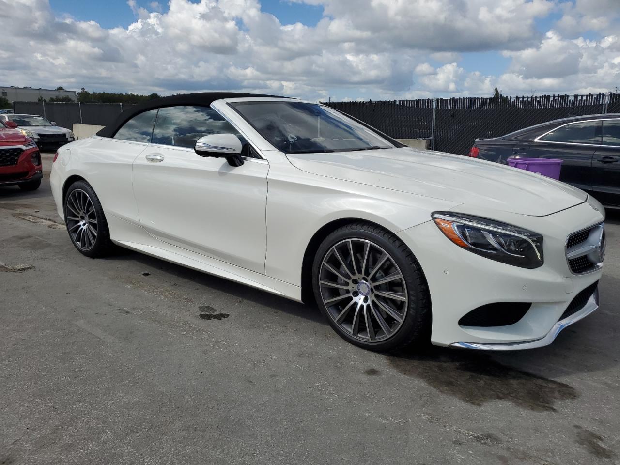 MERCEDES-BENZ S-CLASS 550