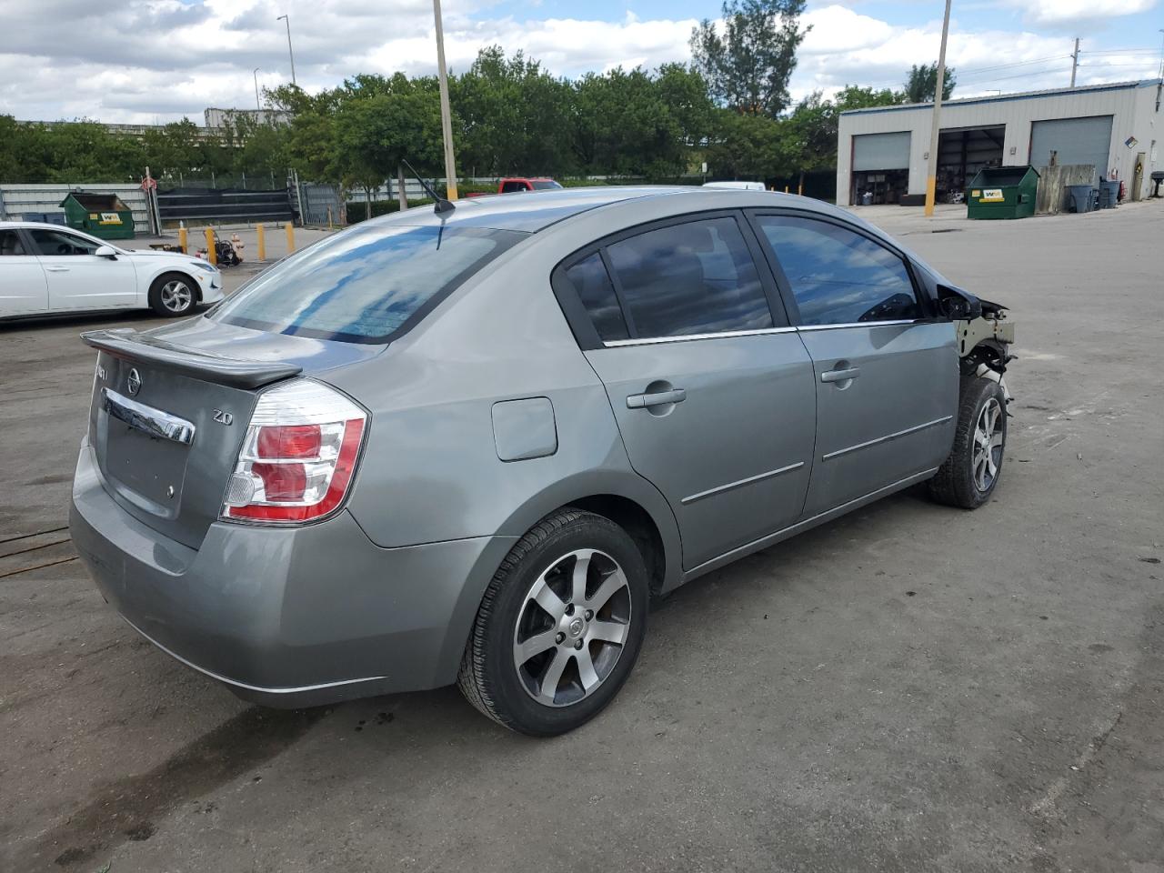 NISSAN SENTRA 2.0