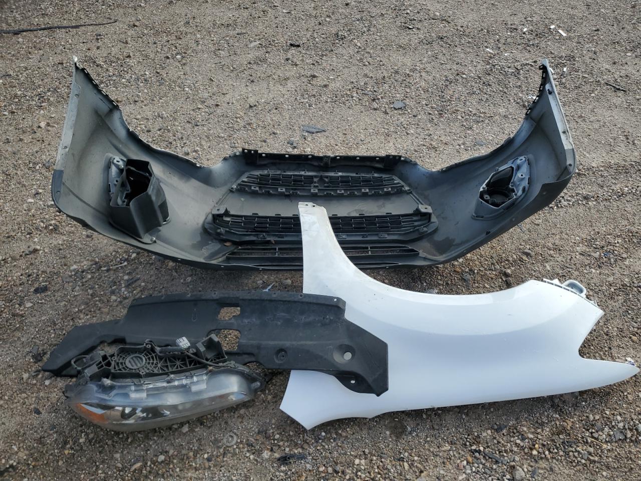 MITSUBISHI OUTLANDER ES