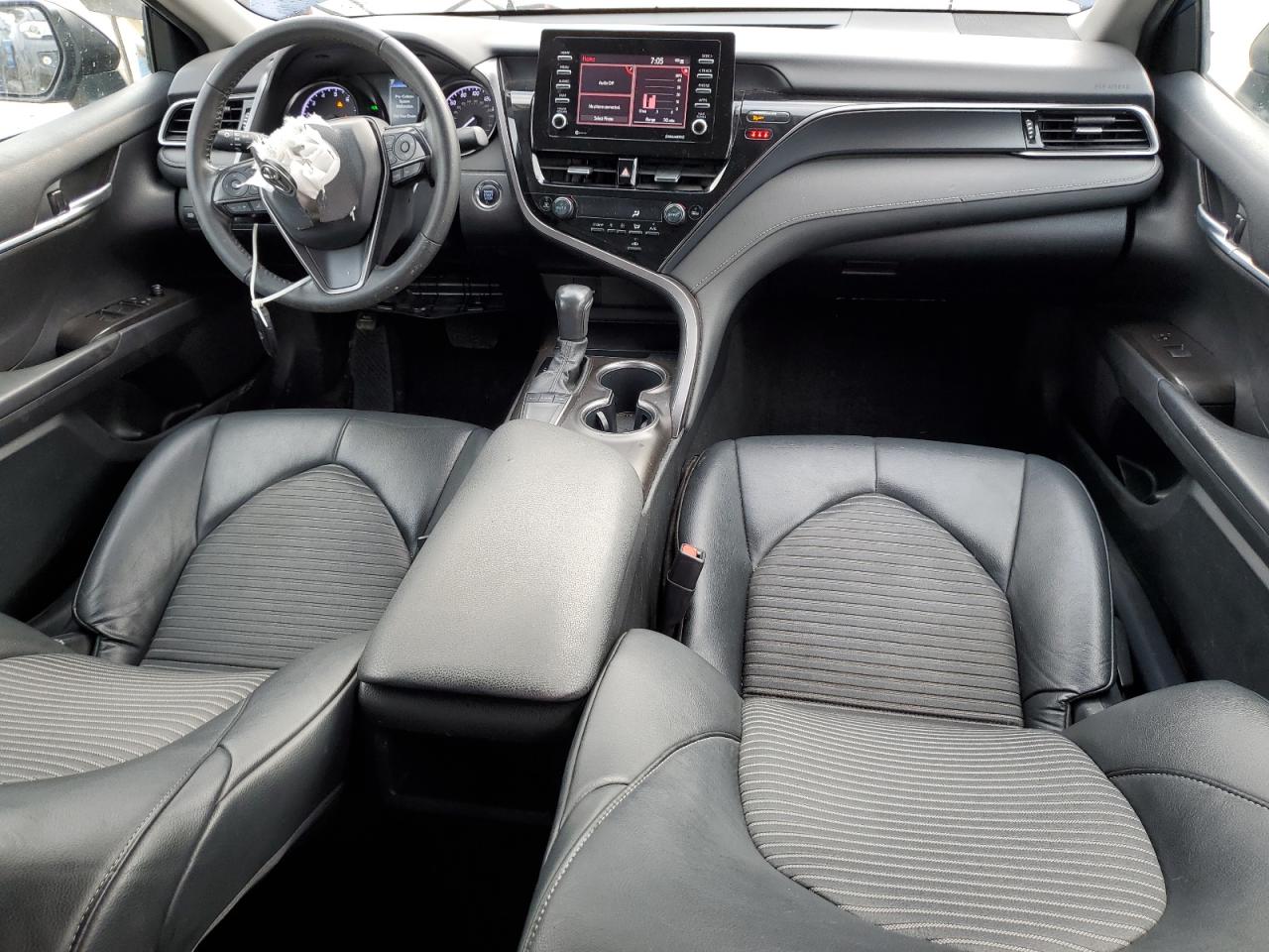 TOYOTA CAMRY SE NIGHT SHADE