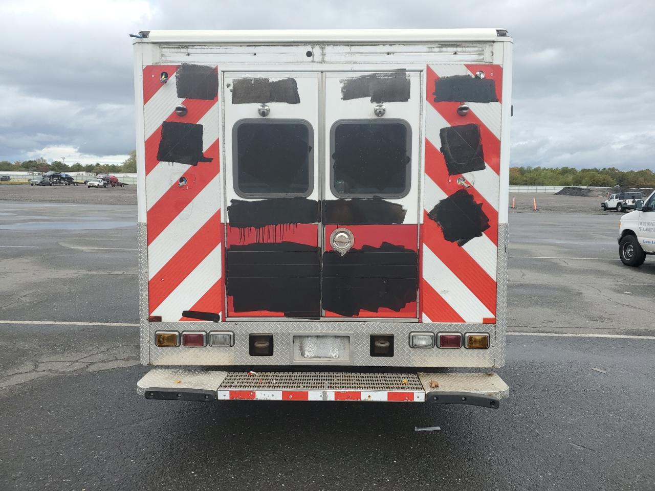 FORD F-550 SUPER DUTY