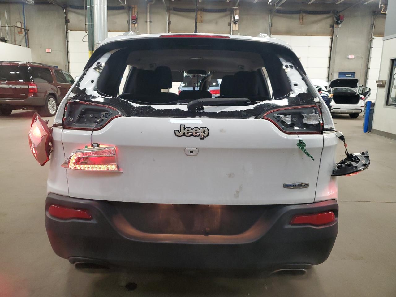 Lot #3301613634 2015 JEEP CHEROKEE LATITUDE