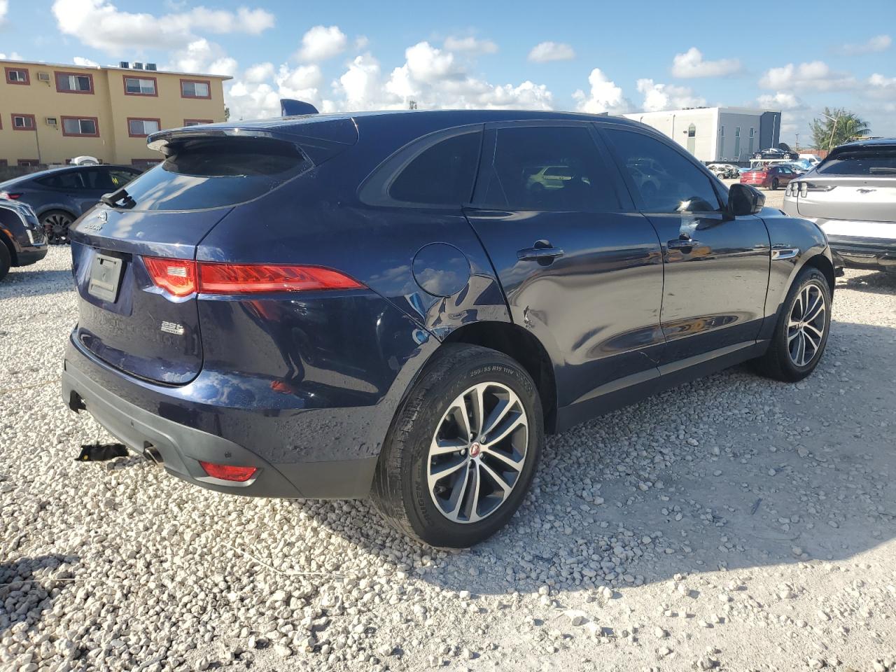 JAGUAR F-PACE PREMIUM