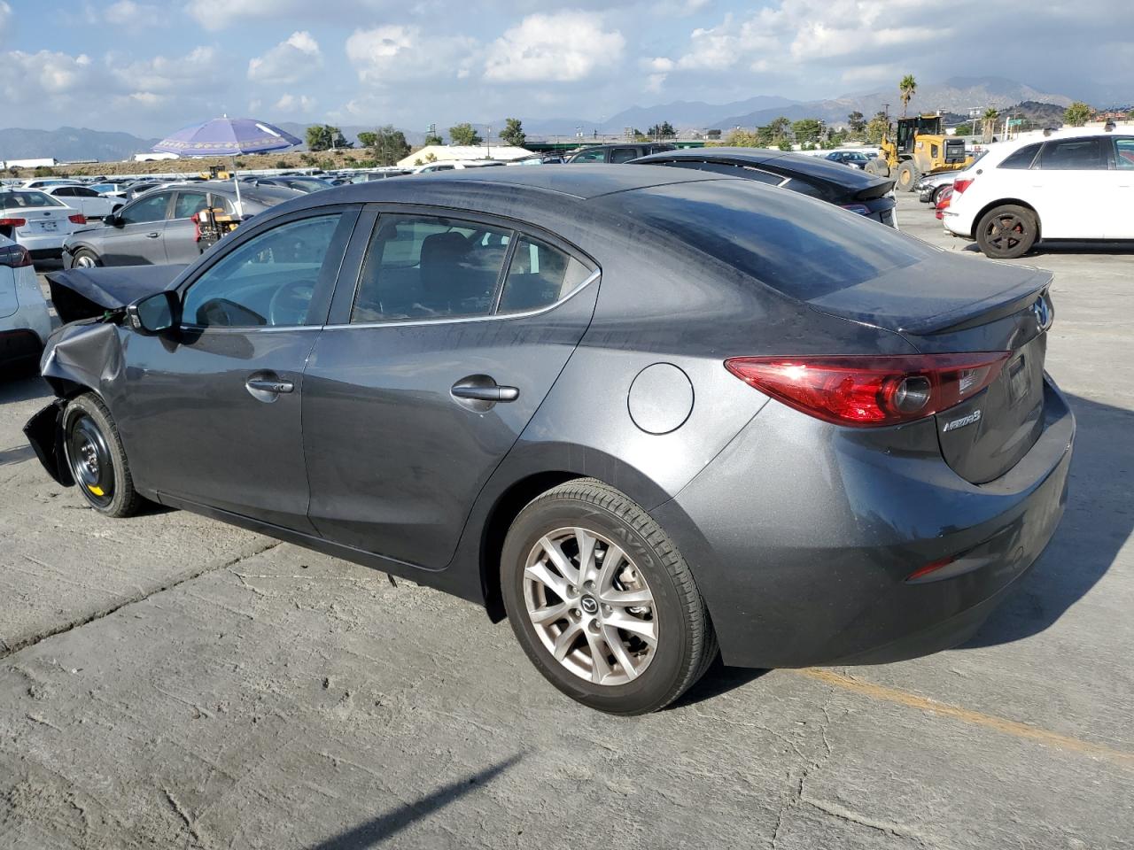 MAZDA 3 TOURING