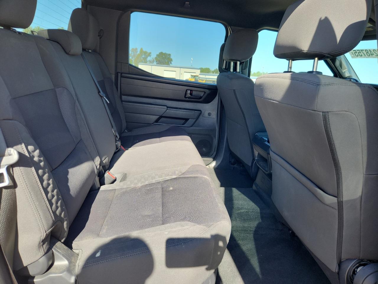 TOYOTA TUNDRA CREWMAX SR