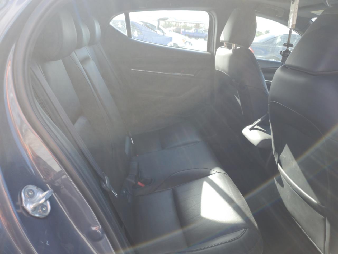 MAZDA 3 PREMIUM PLUS