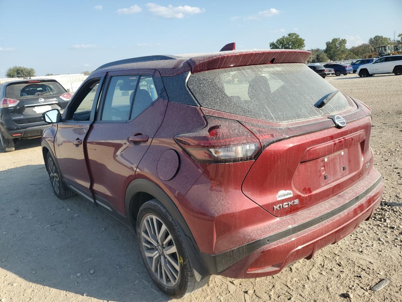 NISSAN KICKS SR
