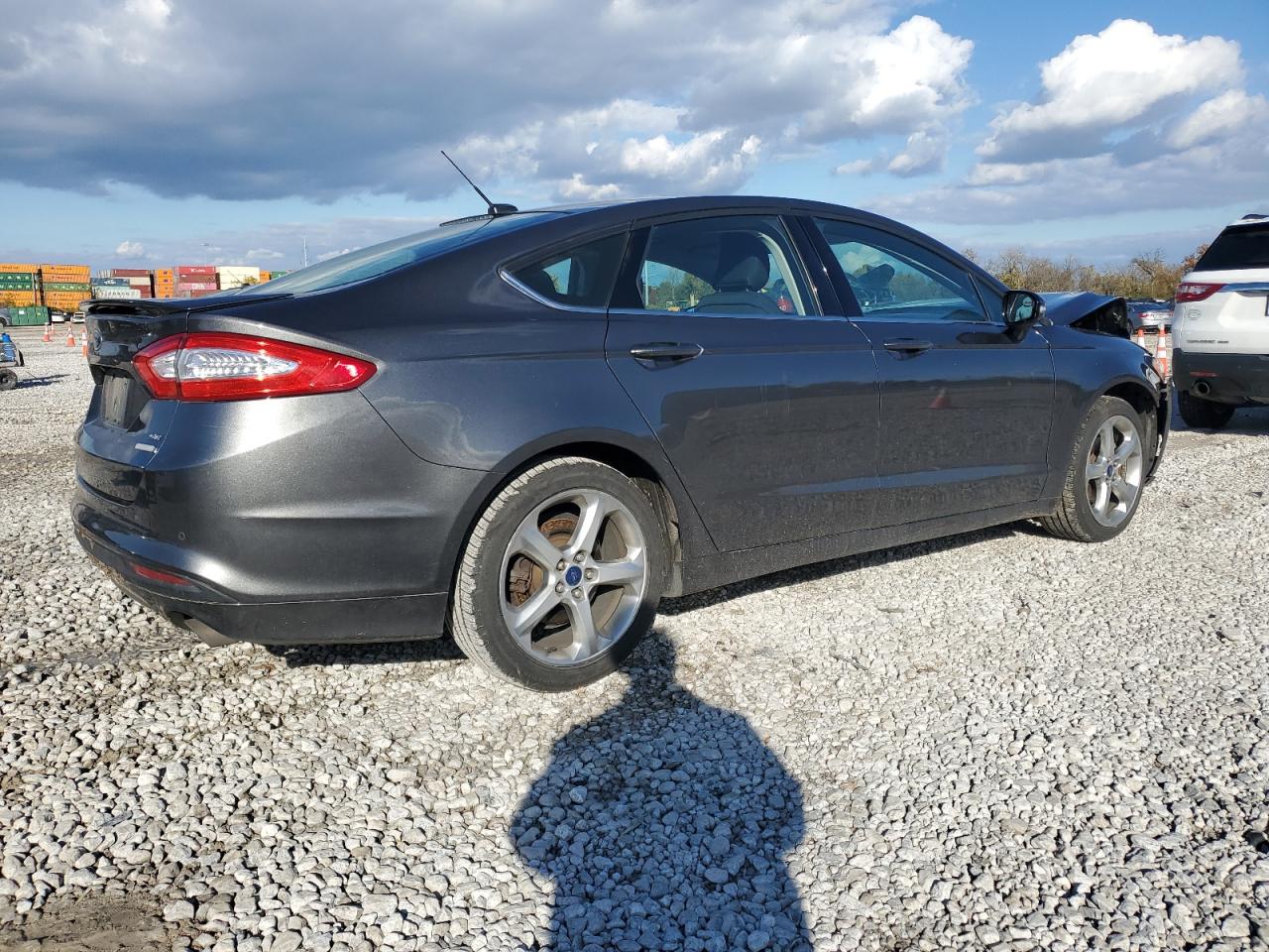 FORD FUSION SE