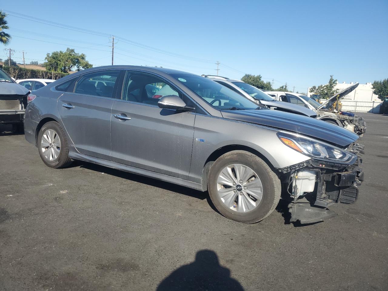 HYUNDAI SONATA HYBRID