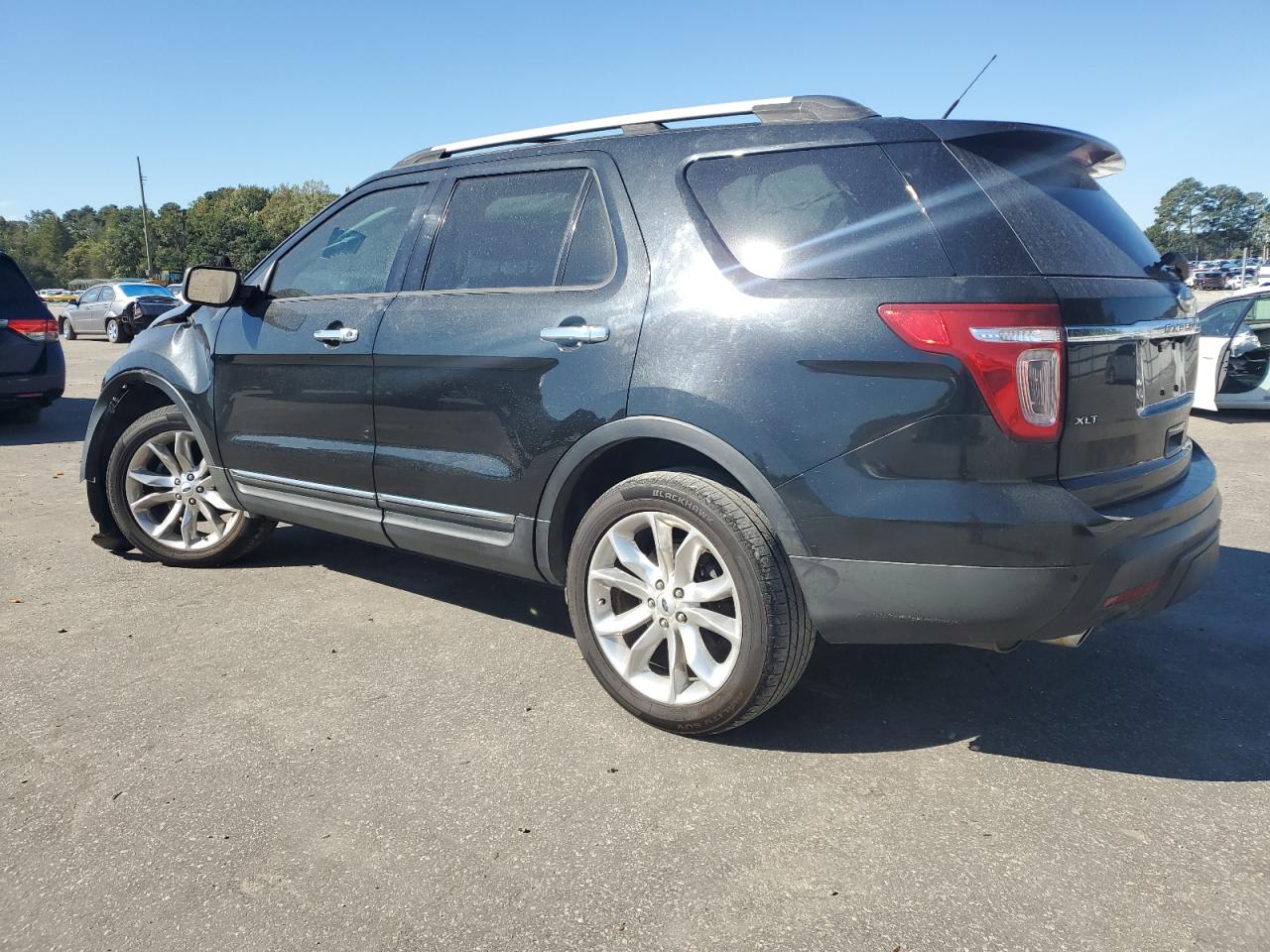 FORD EXPLORER XLT