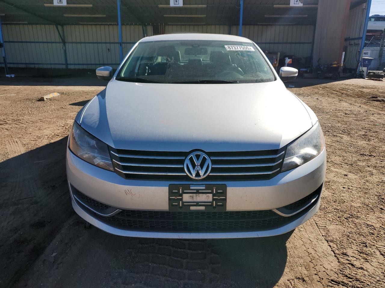 VOLKSWAGEN PASSAT S