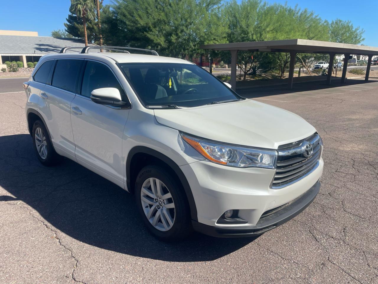 TOYOTA HIGHLANDER LE