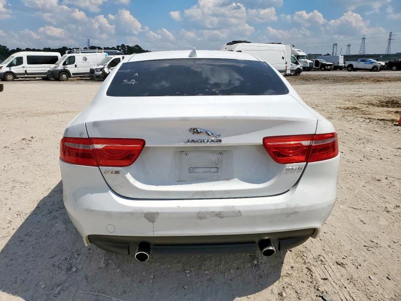 2017 JAGUAR XE SAJAR4BG5HA973569