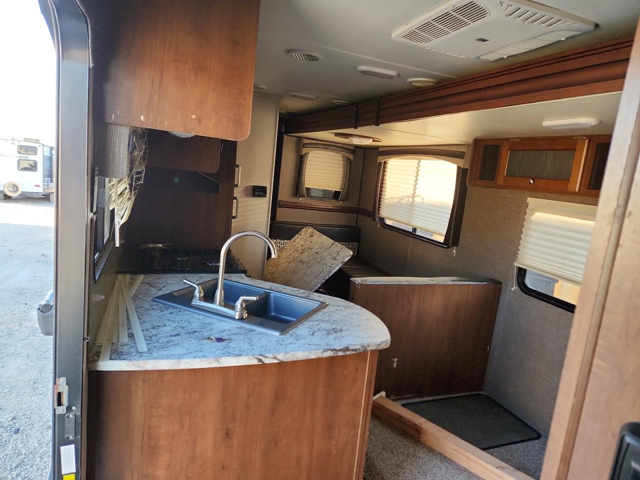 Lot #3291479966 2017 TRAIL KING HEARTLAND