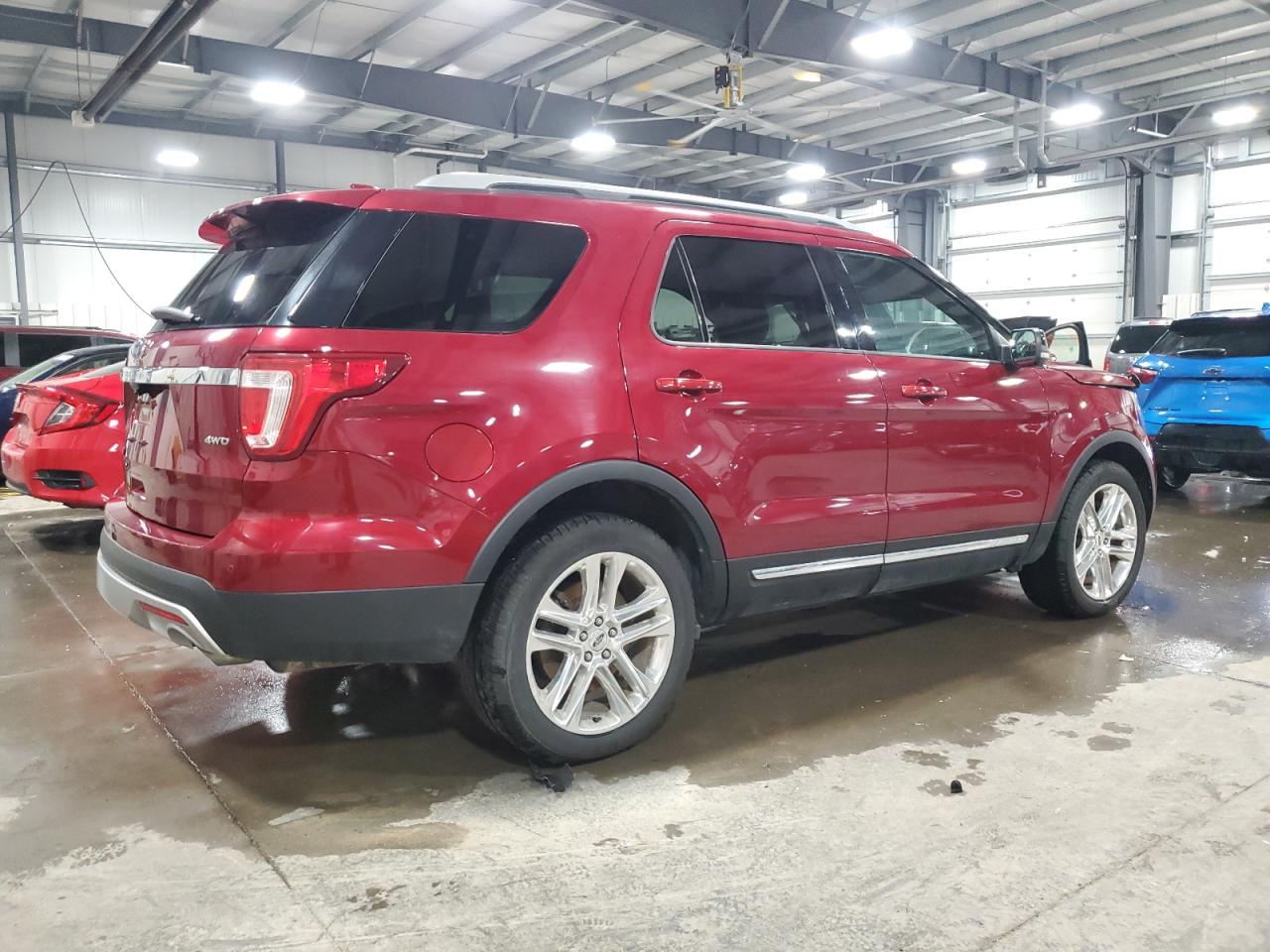 FORD EXPLORER XLT