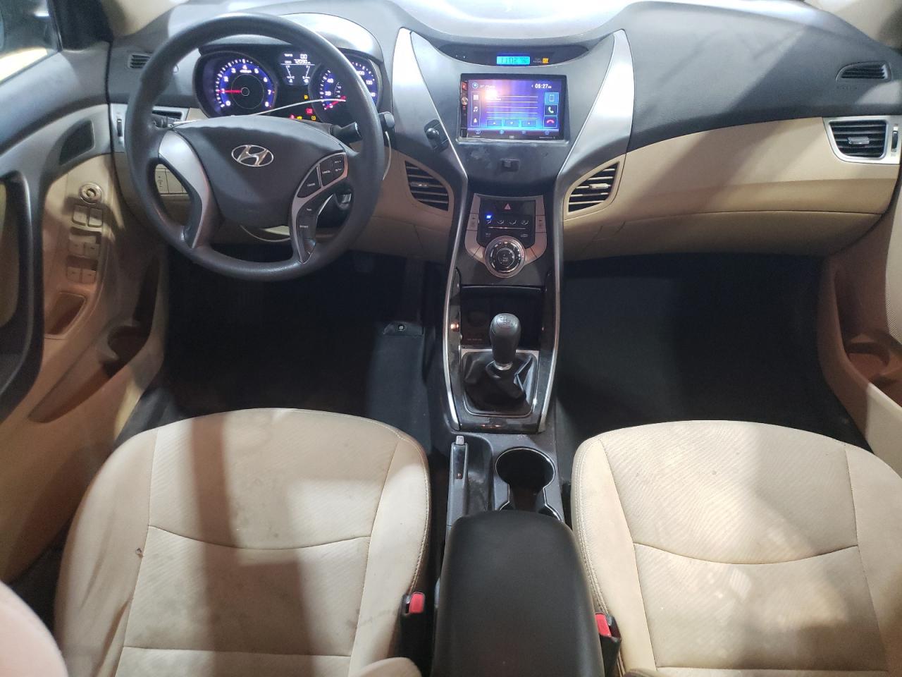 HYUNDAI ELANTRA GLS