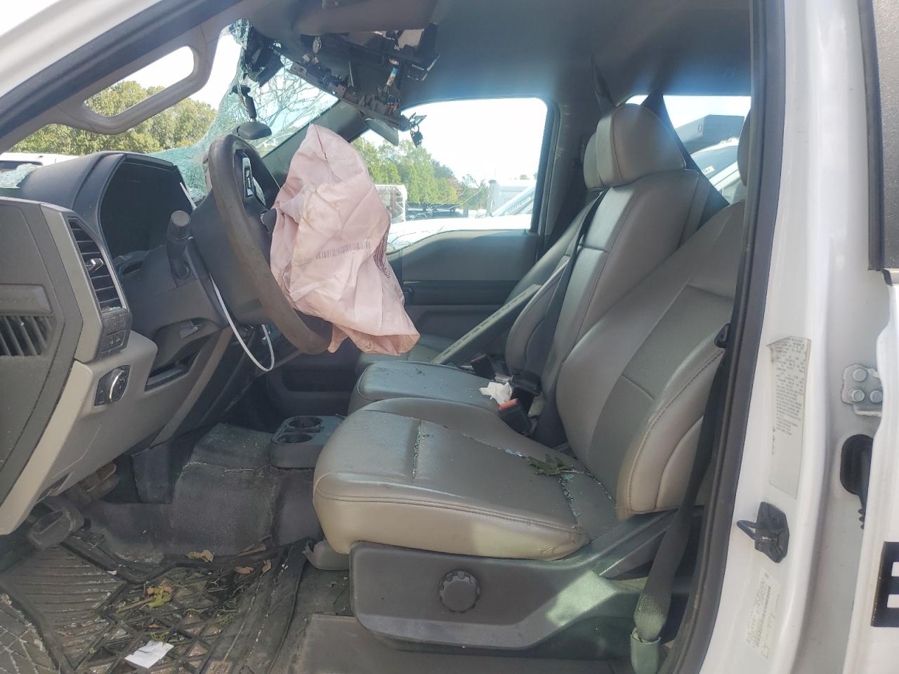 FORD F-550 SUPER DUTY