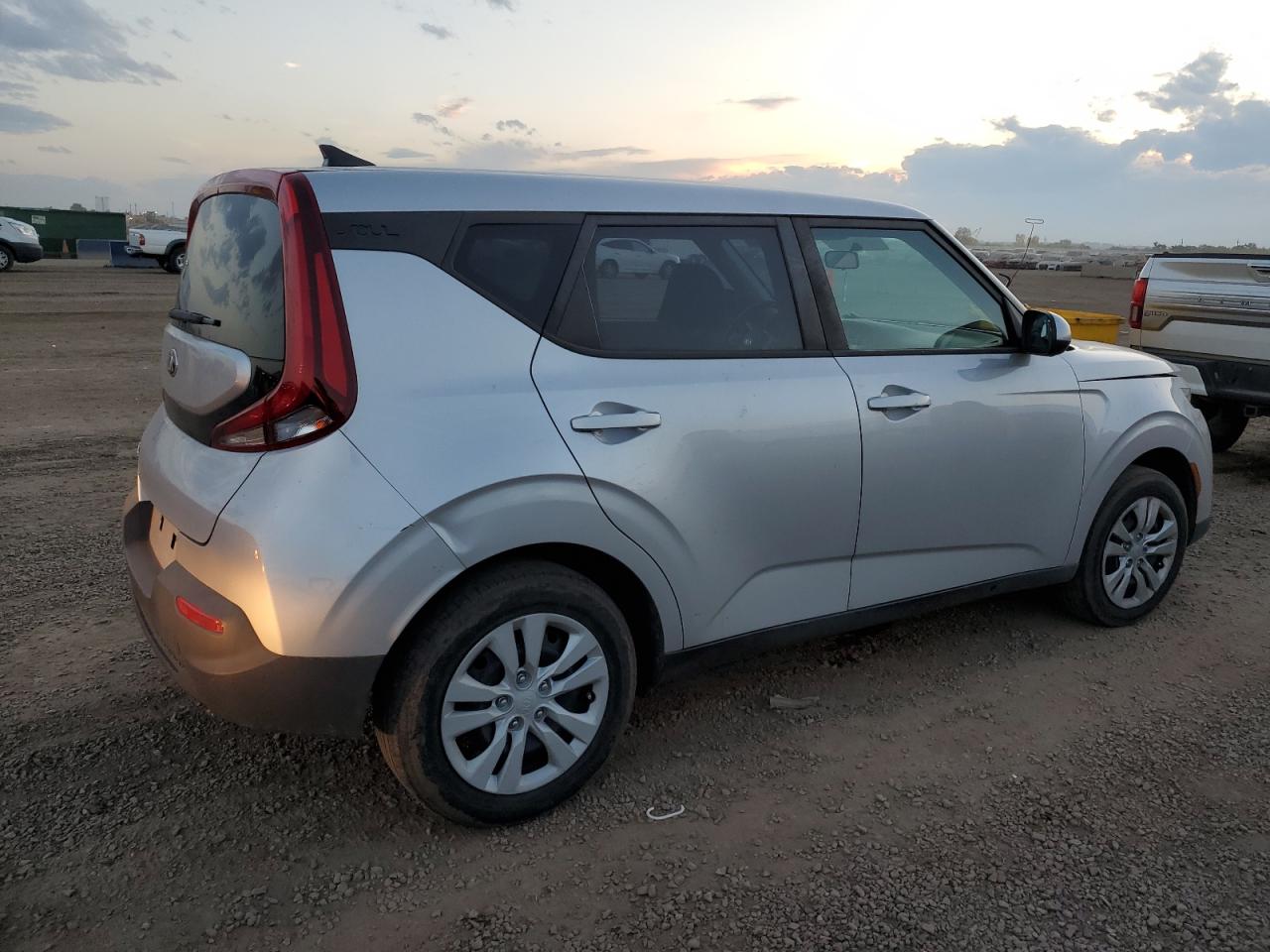 KIA SOUL LX