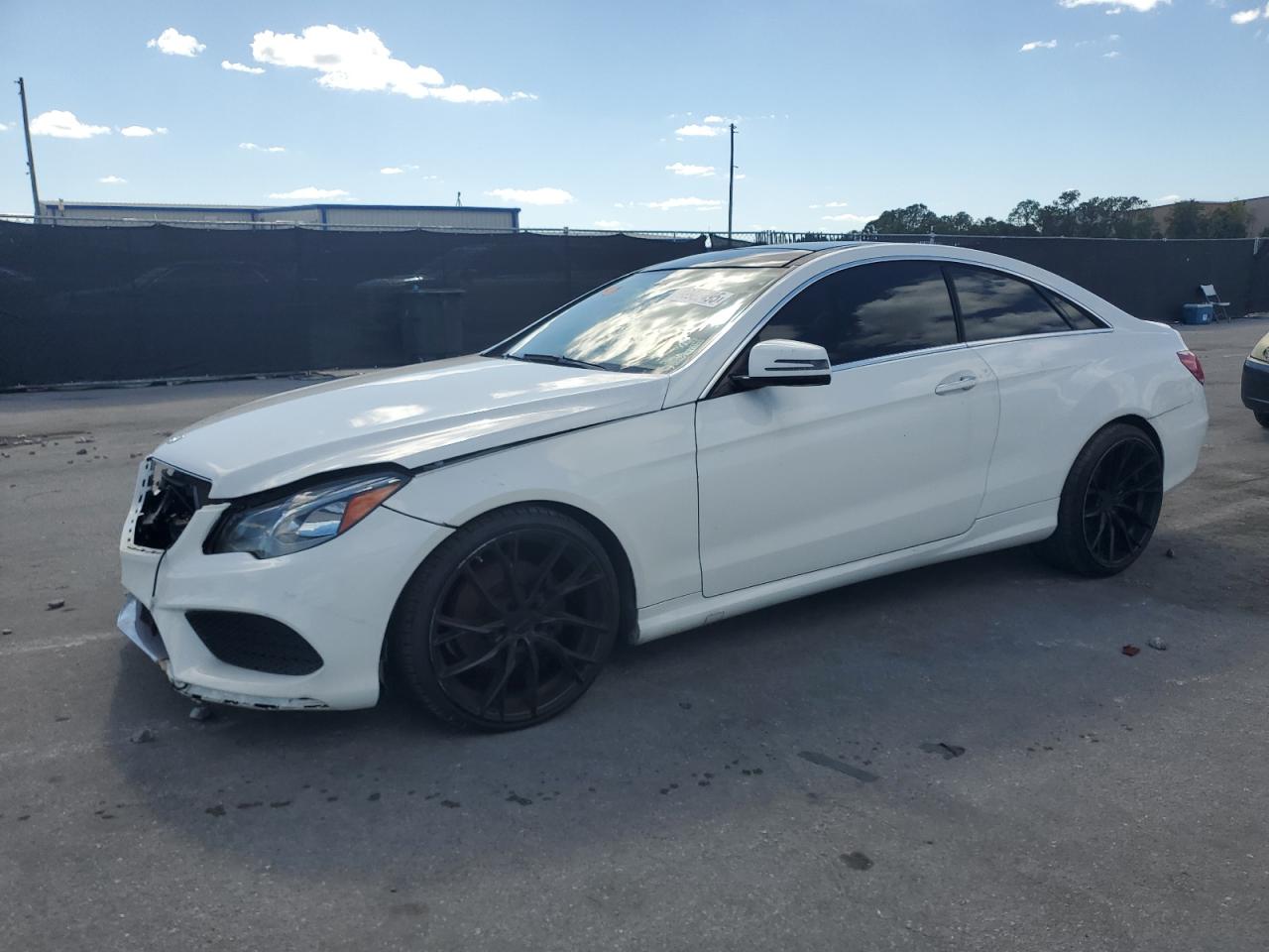 MERCEDES-BENZ E-CLASS 400