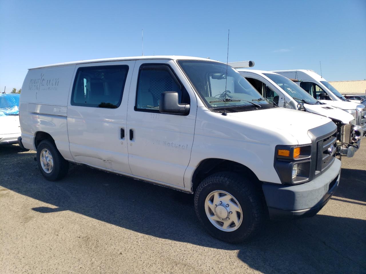 FORD ECONOLINE E250 VAN