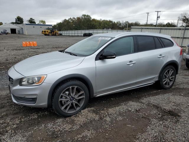 VOLV V60 CROSS COUNTRY PREMIER