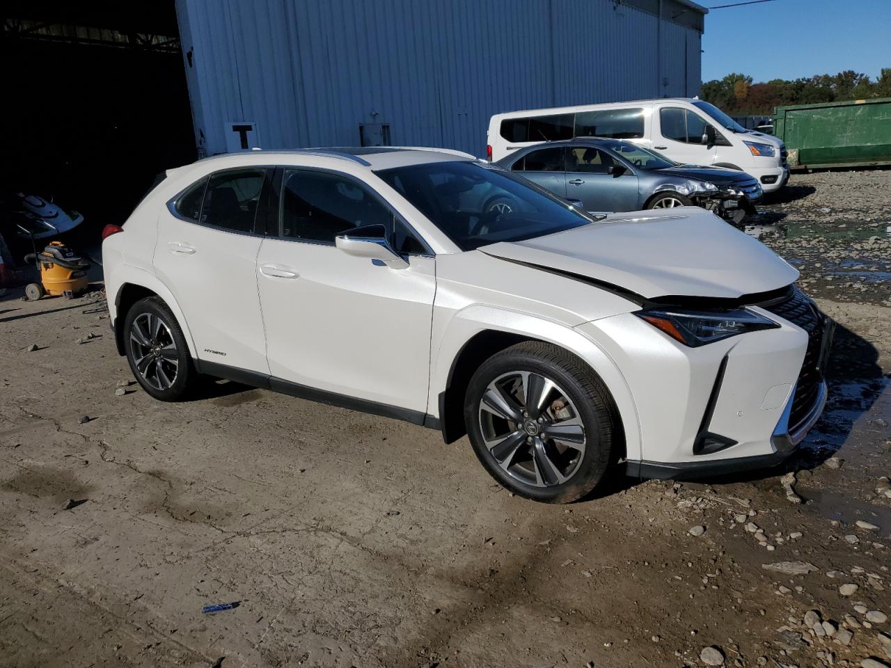 LEXUS UX 250H BASE