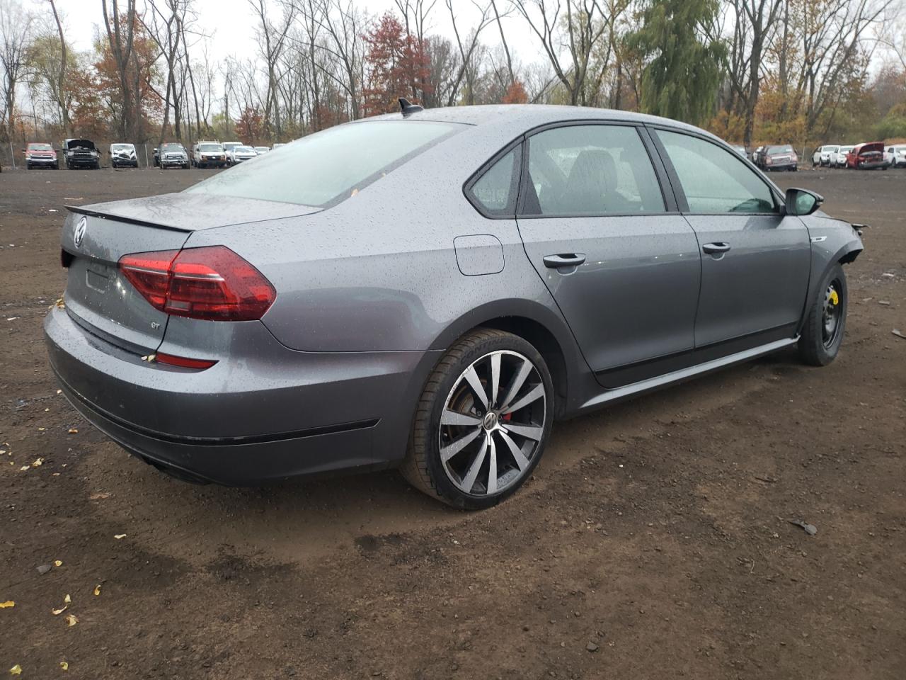 VOLKSWAGEN PASSAT GT