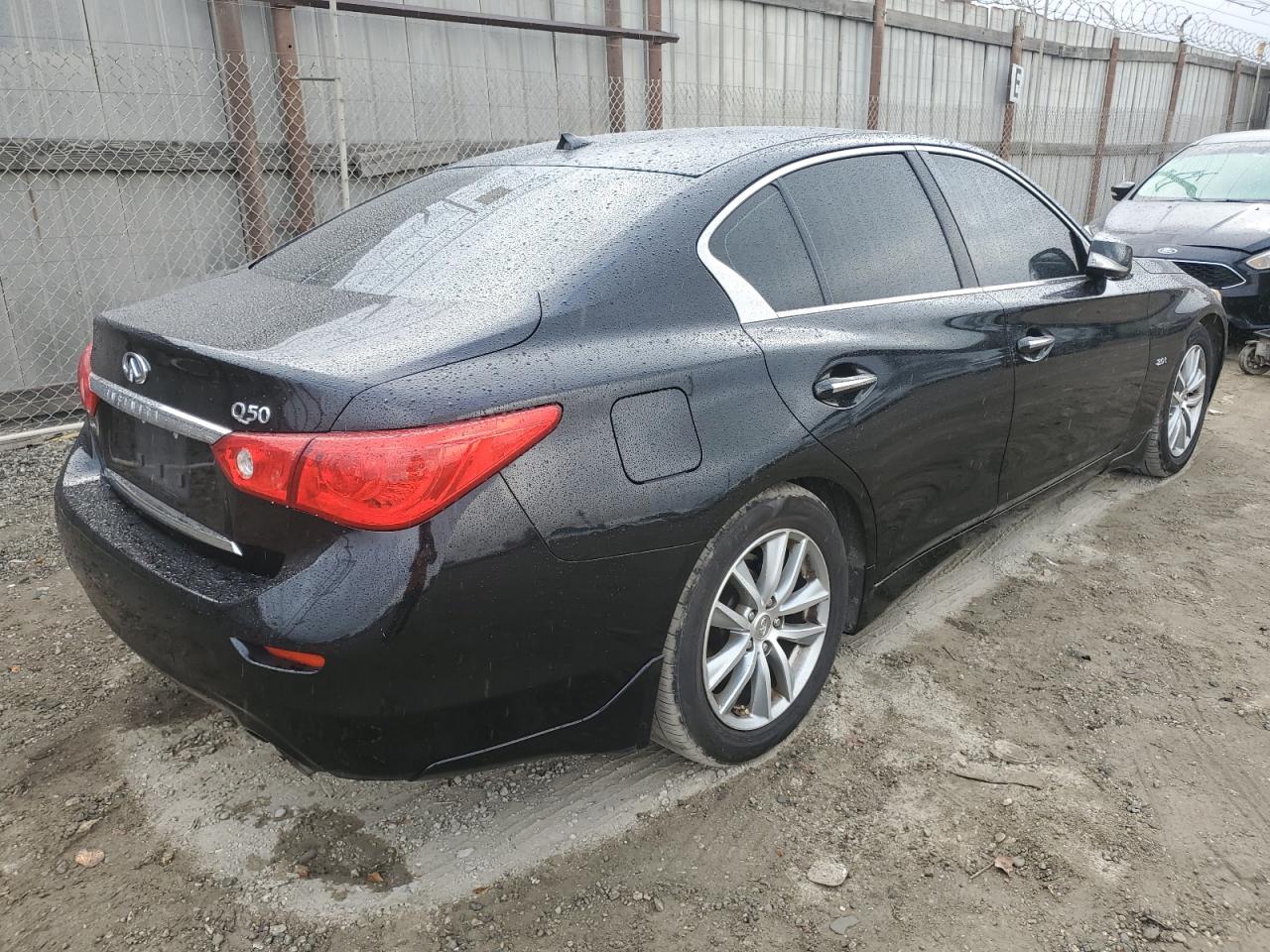 INFINITI Q50 BASE