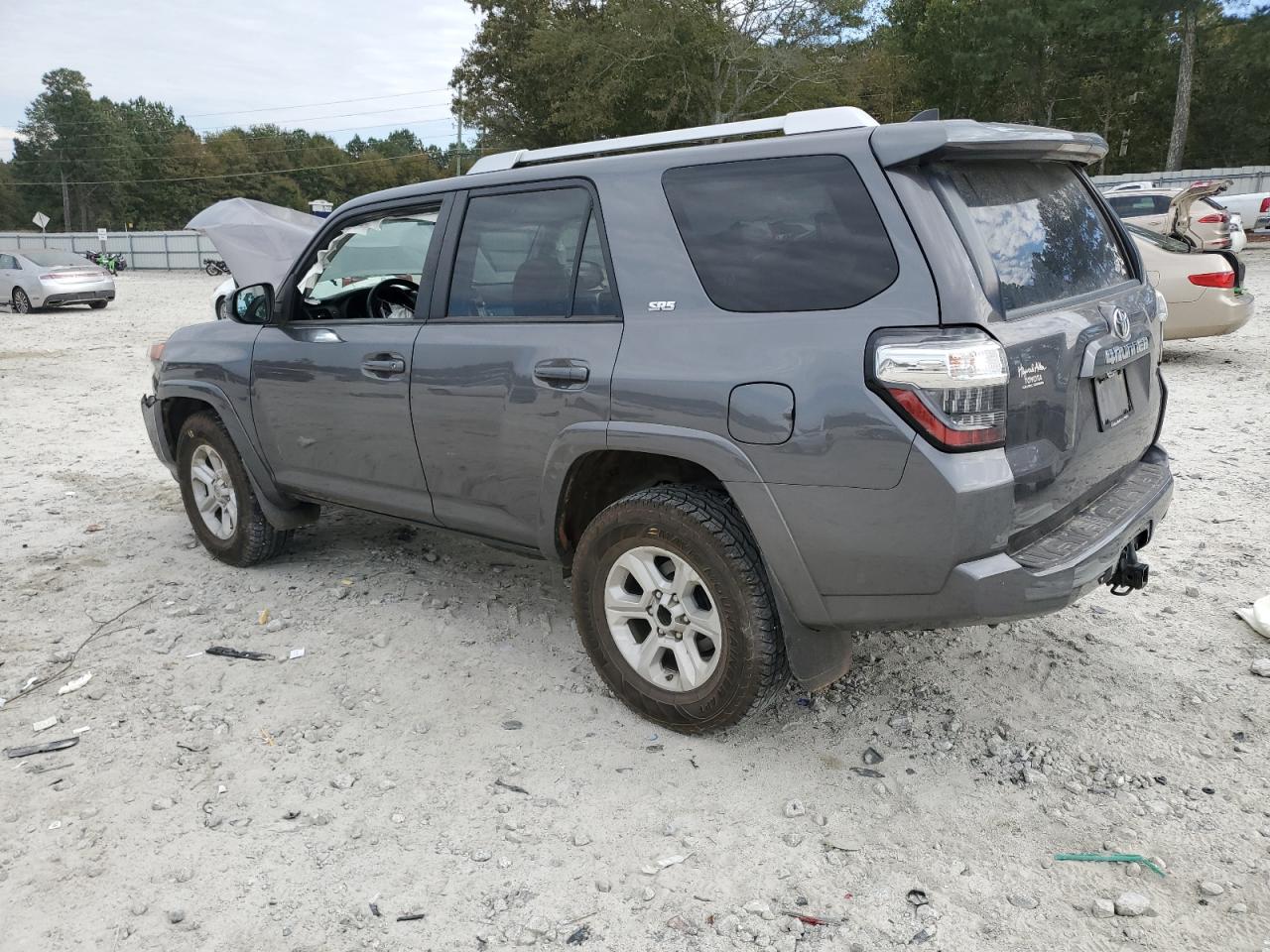 TOYOTA 4RUNNER SR5