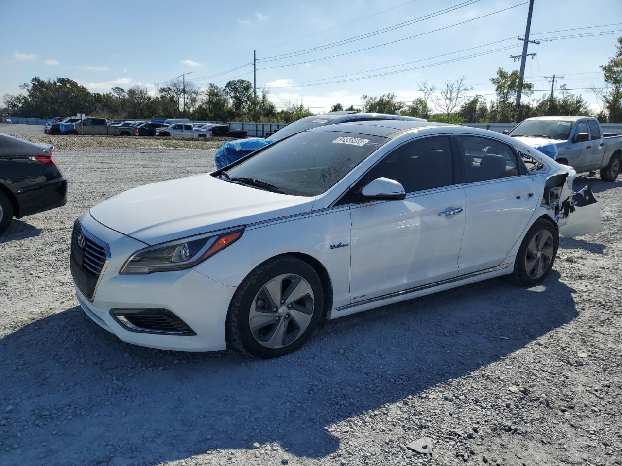 HYUNDAI SONATA HYBRID