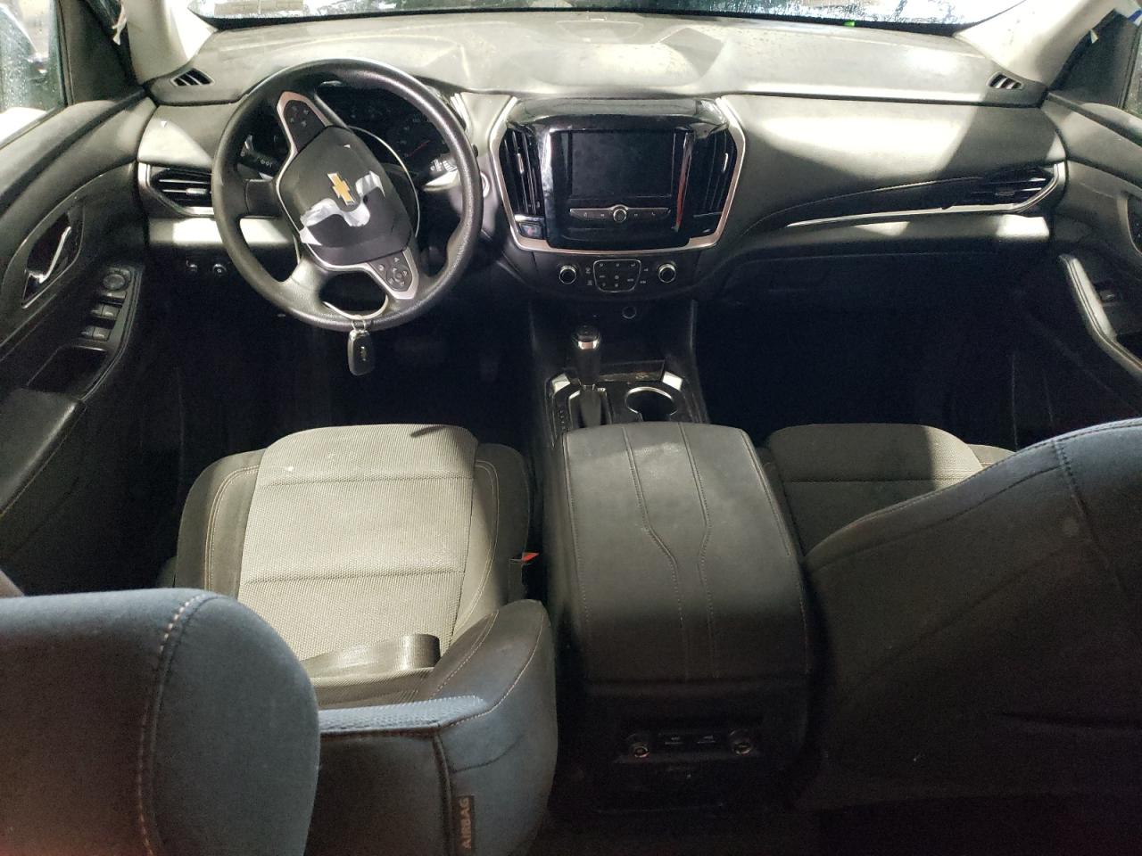 CHEVROLET TRAVERSE LS