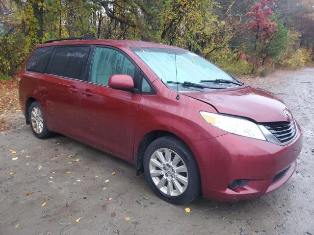 2013 TOYOTA SIENNA LE #3280304999