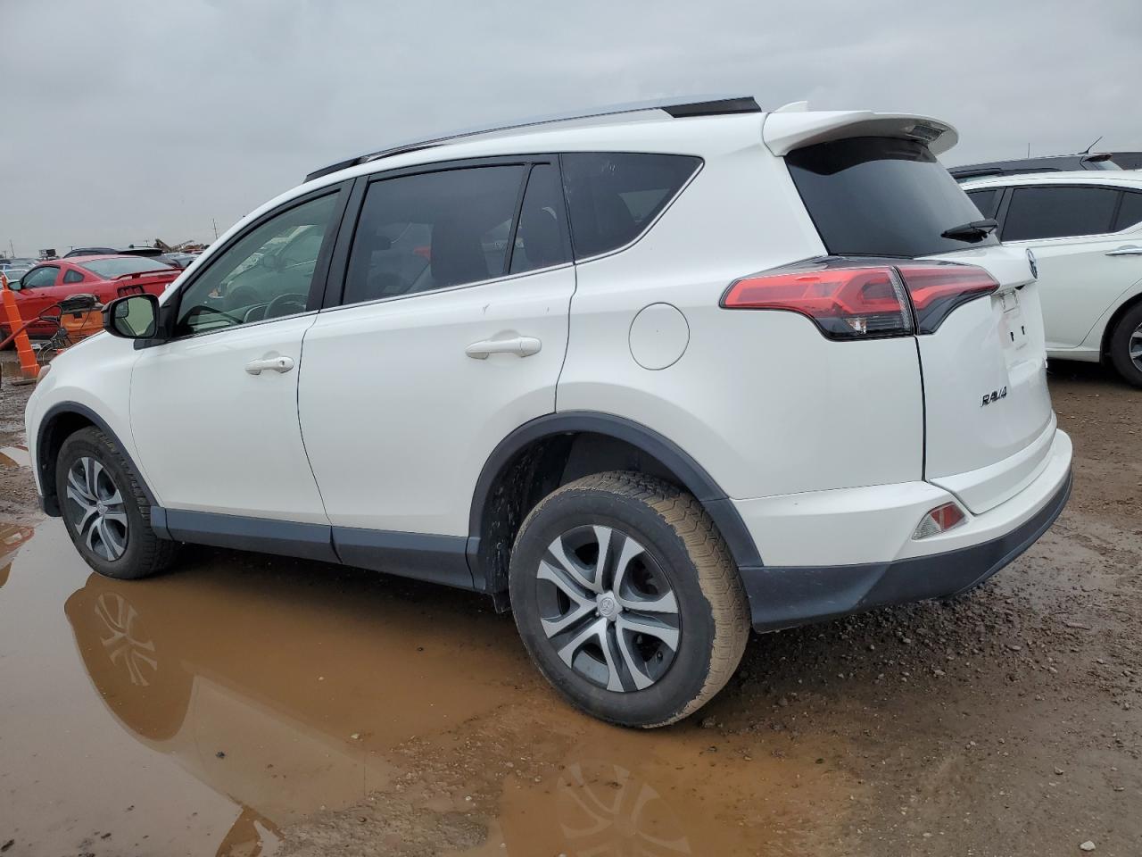 TOYOTA RAV4 LE
