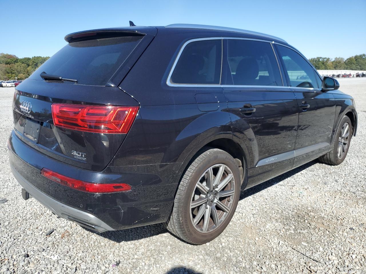 AUDI Q7 PREMIUM PLUS