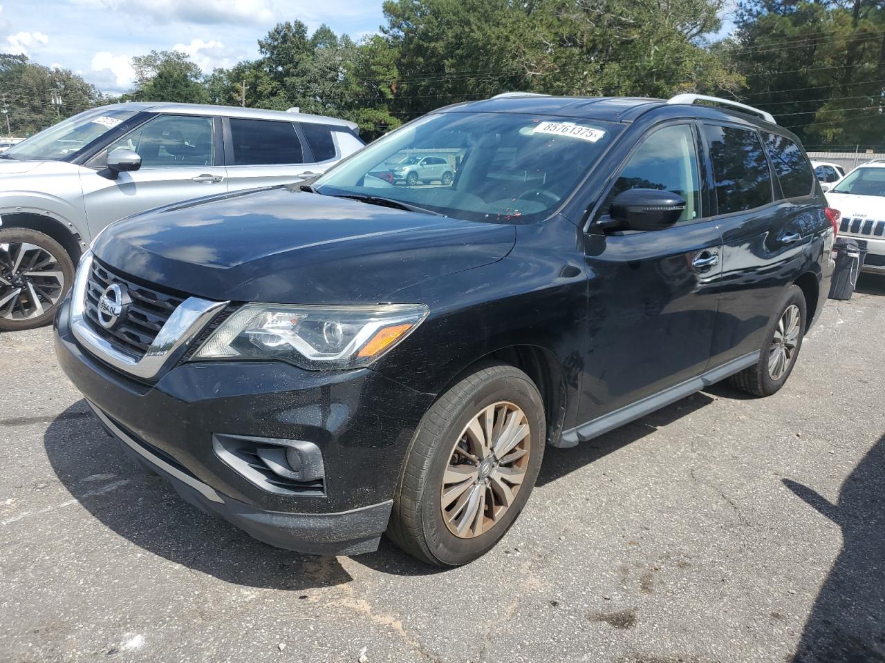 NISSAN PATHFINDER SV