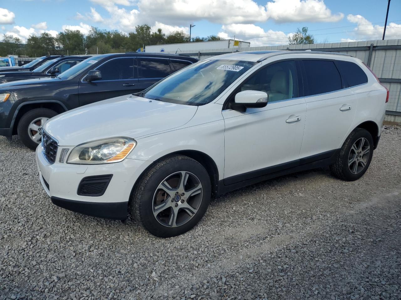 VOLVO XC60 T6