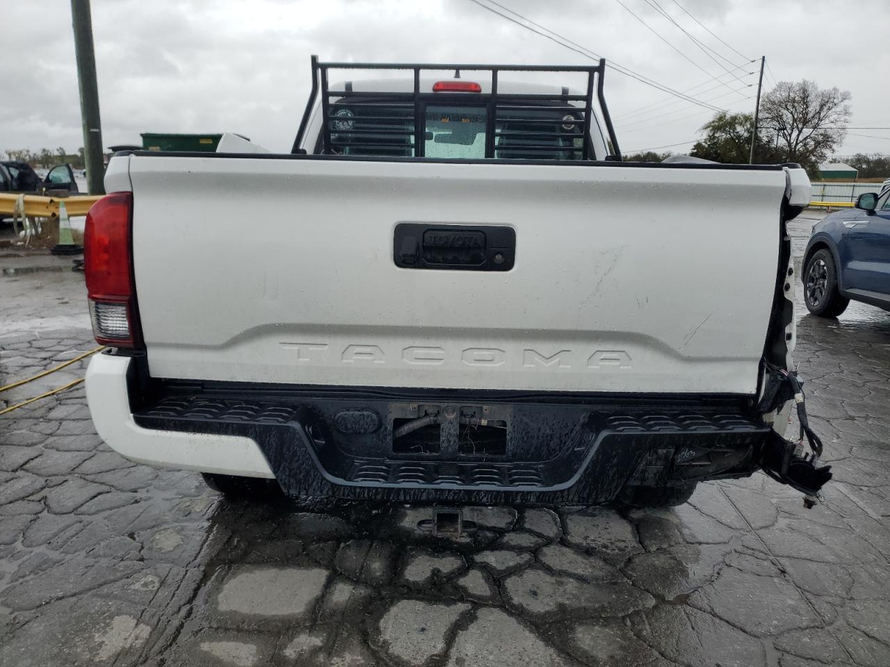 TOYOTA TACOMA ACCESS CAB