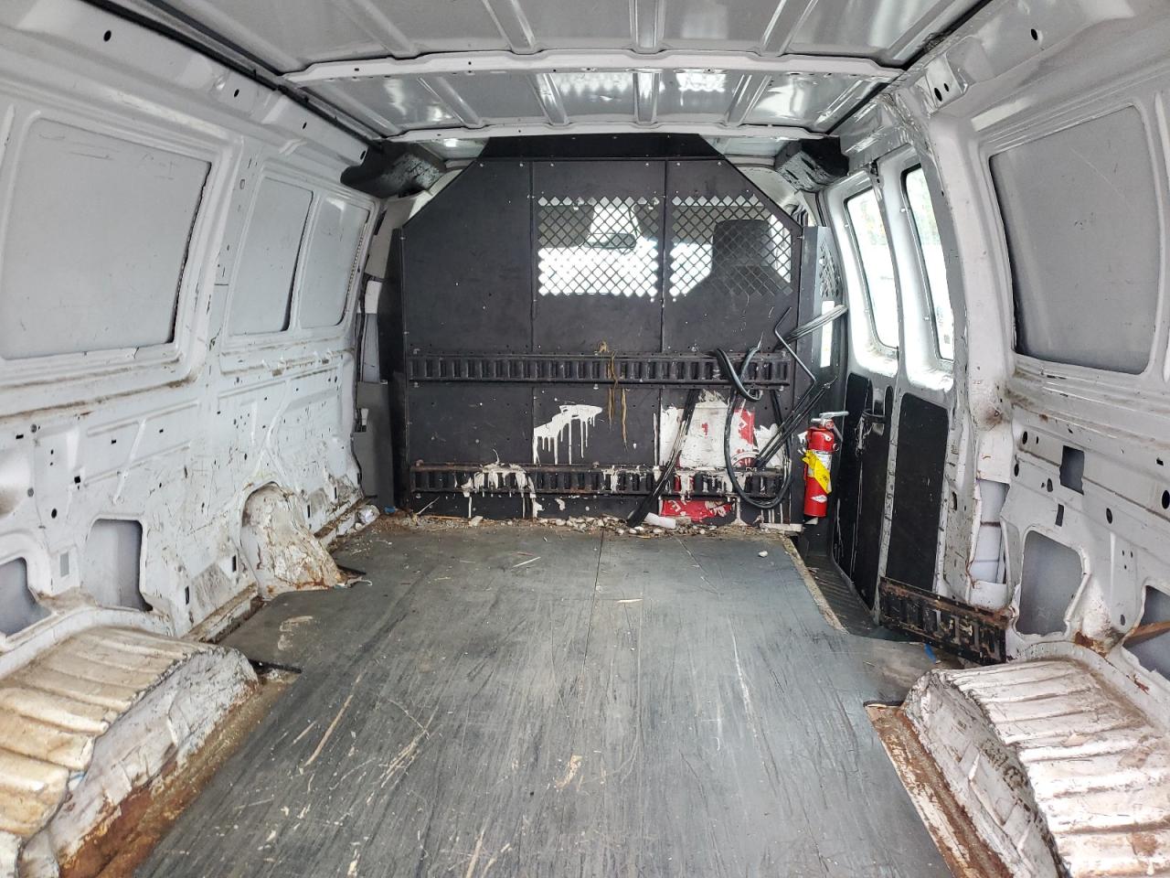 FORD ECONOLINE E350 SUPER DUTY VAN