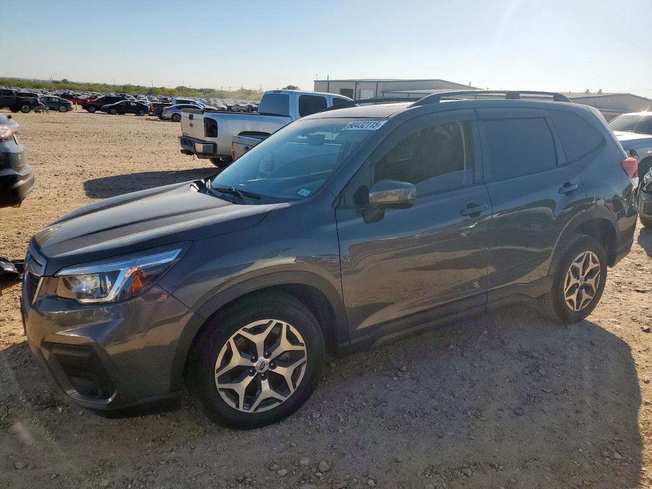 SUBARU FORESTER PREMIUM