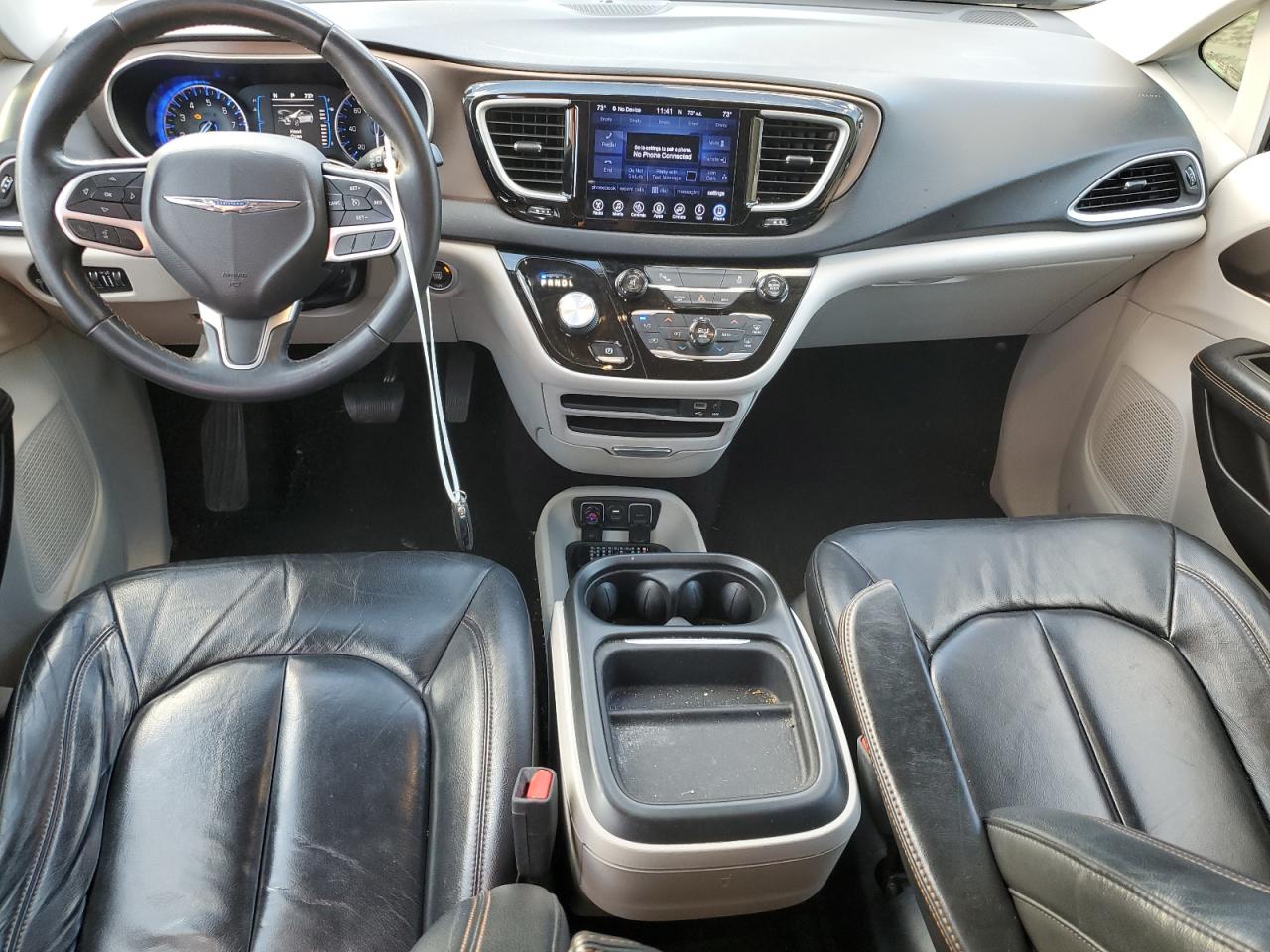 CHRYSLER PACIFICA TOURING L