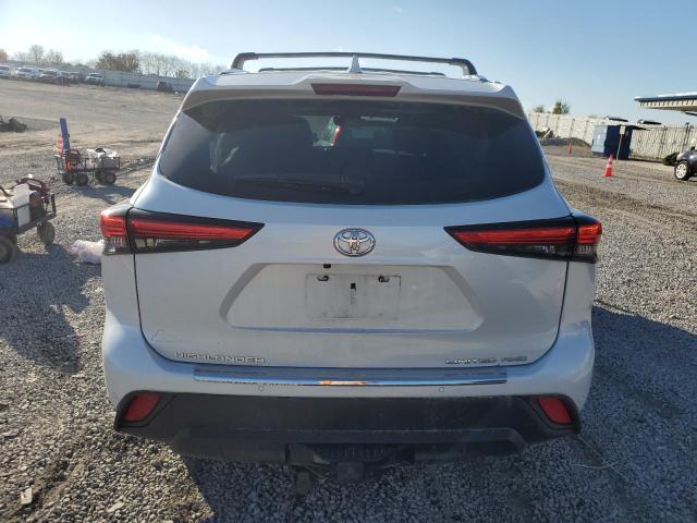 2022 TOYOTA HIGHLANDER - 5TDDZRBH2NS220372