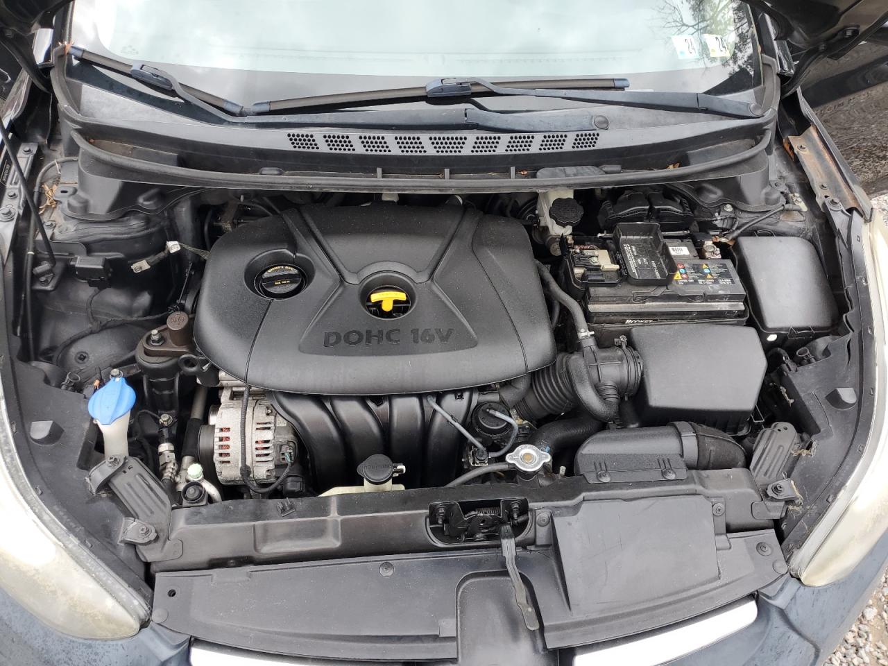 Lot #3312114106 2016 HYUNDAI ELANTRA SE