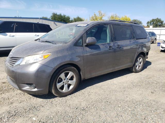 Global Auto Auctions: 2015 TOYOTA SIENNA LE