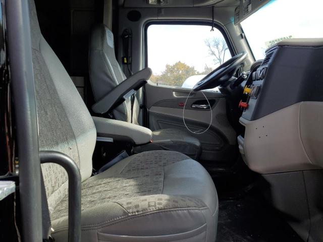 2020 PETERBILT TRACTOR 579 #3293358424