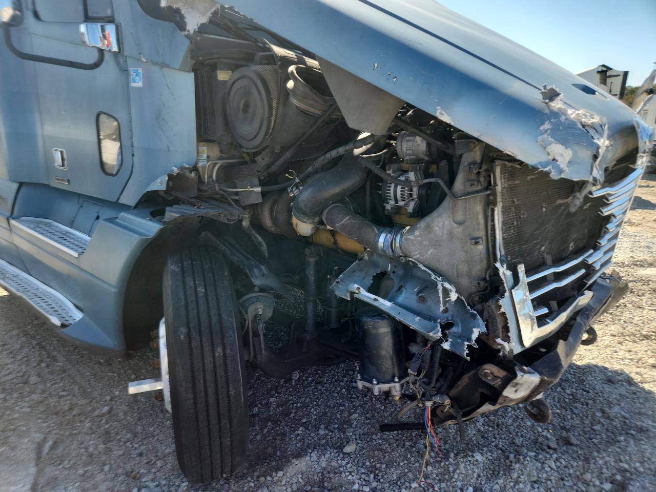 Lot #3279742950 2006 FREIGHTLINER CONVENTION