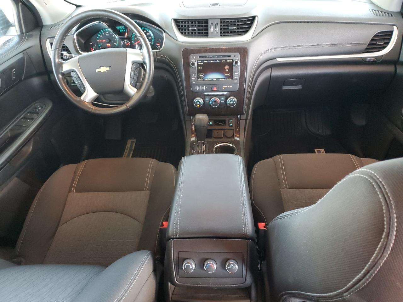 CHEVROLET TRAVERSE LT