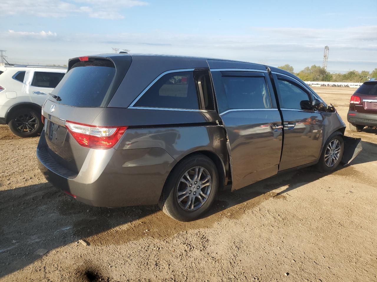Lot #3298192045 2011 HONDA ODYSSEY EX