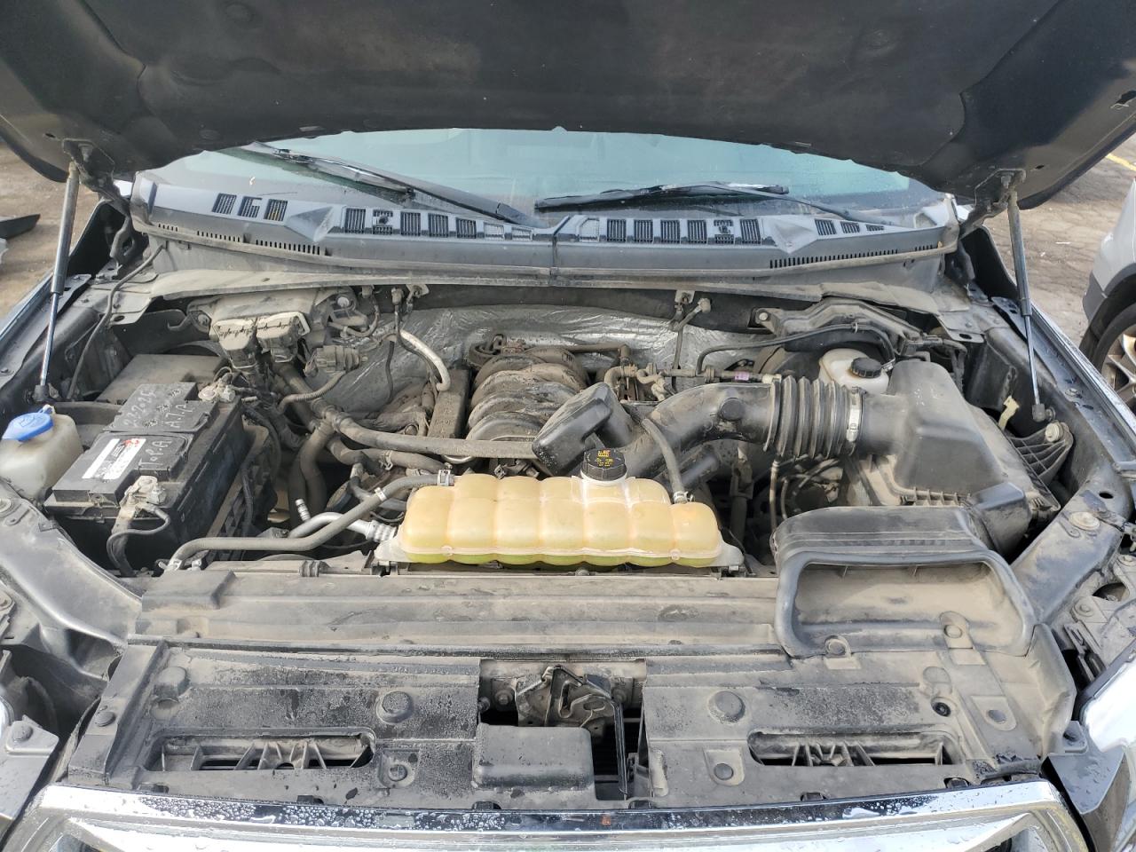 FORD F-150 SUPERCREW