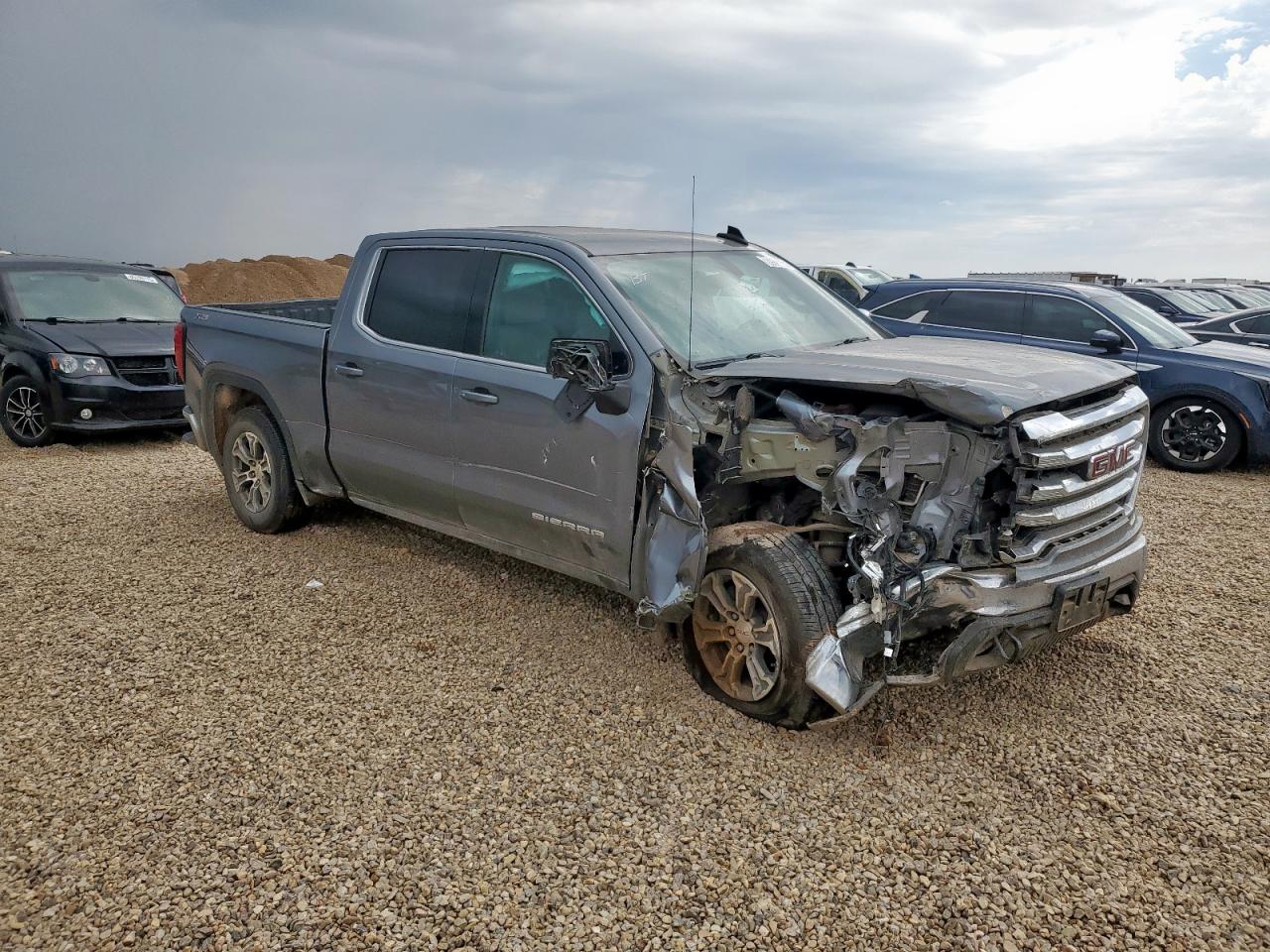 GMC SIERRA 1500 K1500 SLE